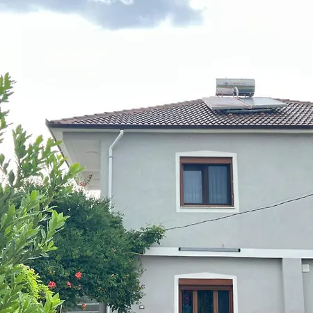 بيت ضيافة G't House